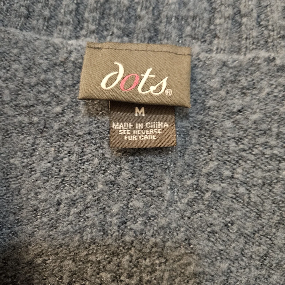 Dots Knit Sweater Top – Size Medium - Picture 4 of 8